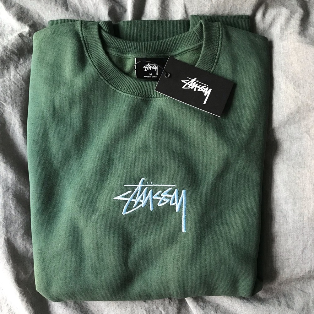 stussy crewneck sweater